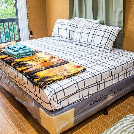 Mr, Crab Apartment Six Huts Εξωτερικό φωτογραφία